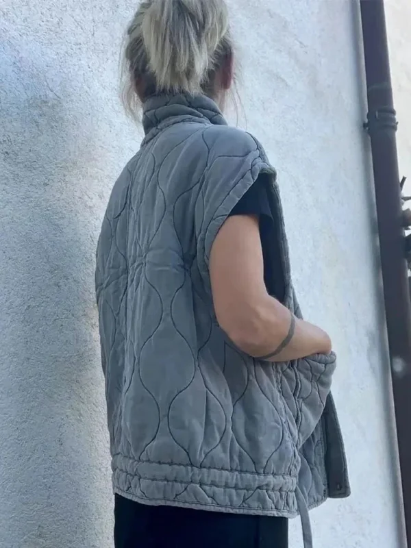Women's Lightweight Sleeveless Cotton Vest Coat with Standing Collar and Pockets - Image 3