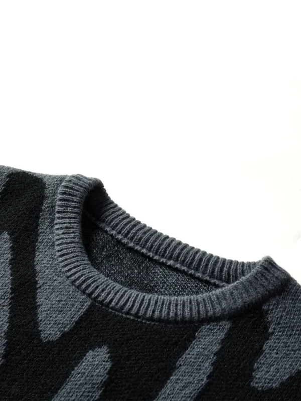 Men's Jacquard Pattern Pullover - Contrast Color Knit Sweater - Image 2